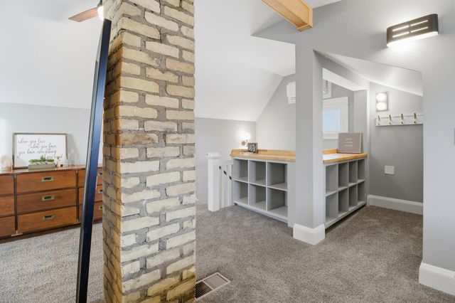 309 Etna Street, Saint Paul, MN 55106