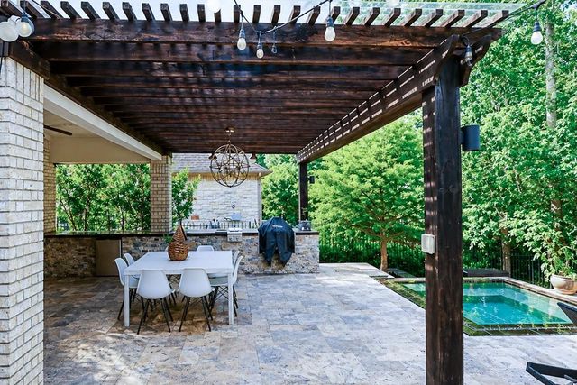 22 Sandwell Place, Spring, TX 77389