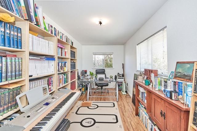 9527 Riggins Road, Phelan, CA 92371