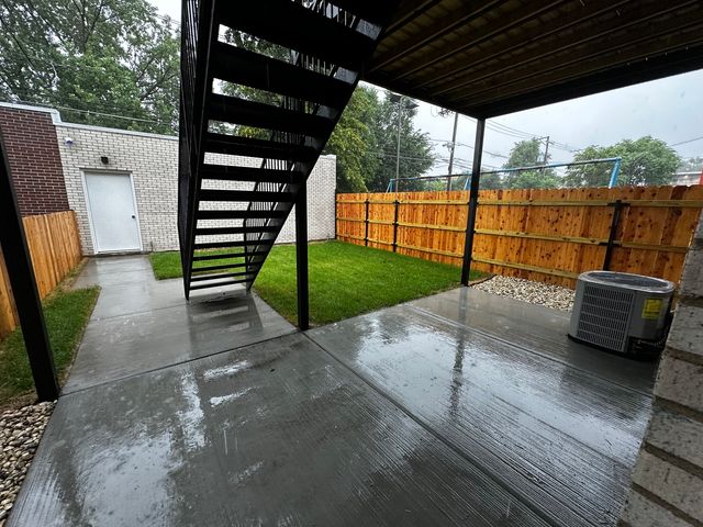 4315 S Indiana Avenue 1, Chicago, IL 60653