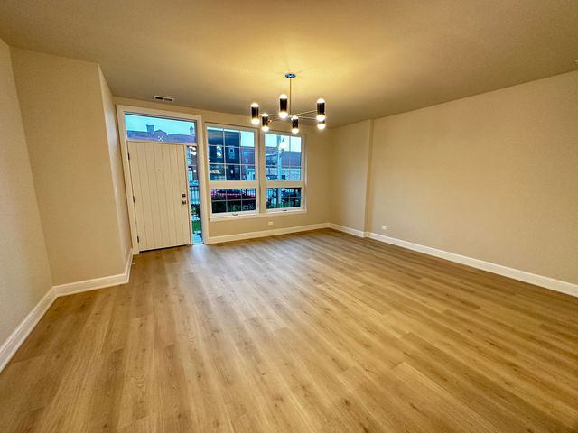 4315 S Indiana Avenue 1, Chicago, IL 60653