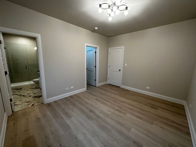 4315 S Indiana Avenue 1, Chicago, IL 60653