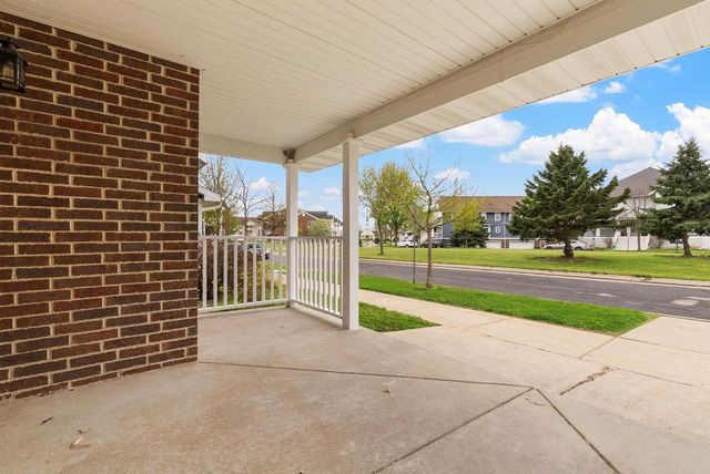 1045 Providence Common, Sun Prairie, WI 53590