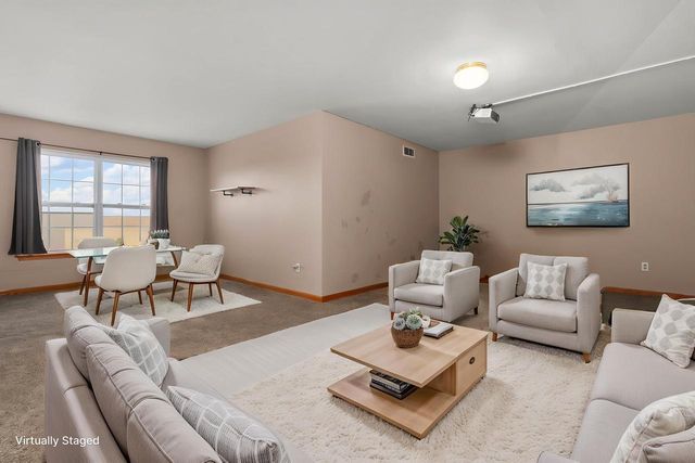 1045 Providence Common, Sun Prairie, WI 53590