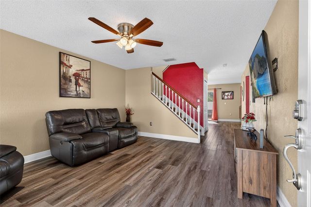 8984 ANTIGUA DRIVE, Seminole, FL 33777