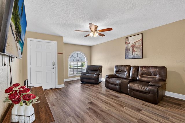 8984 ANTIGUA DRIVE, Seminole, FL 33777