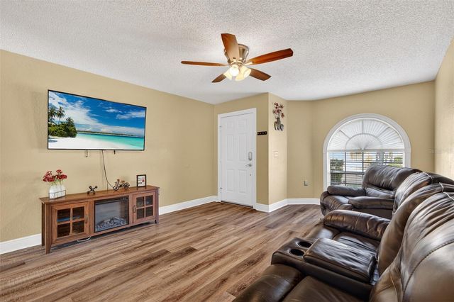 8984 ANTIGUA DRIVE, Seminole, FL 33777