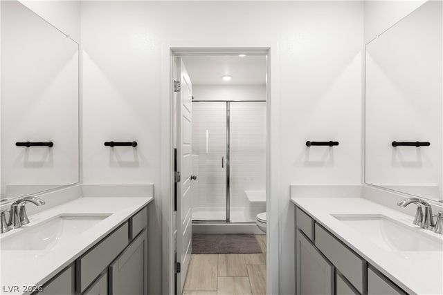 6308 Foxes Dale Street, Las Vegas, NV 89166