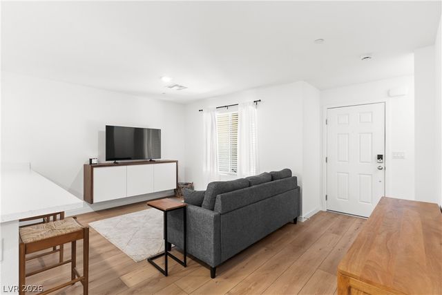 6308 Foxes Dale Street, Las Vegas, NV 89166