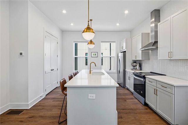 4456 Dalston Drive NE, Atlanta, GA 30342