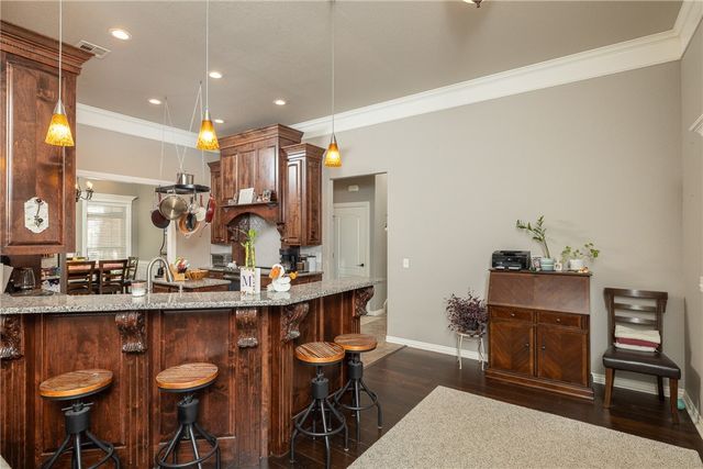 6110 W Persimmon Street, Fayetteville, AR 72704