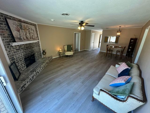 203 Concord Street, Borger, TX 79007