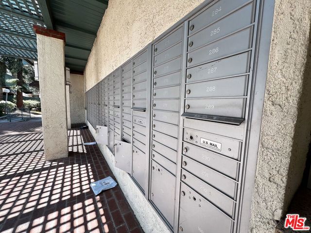 5700 Etiwanda Avenue 257, Tarzana, CA 91356