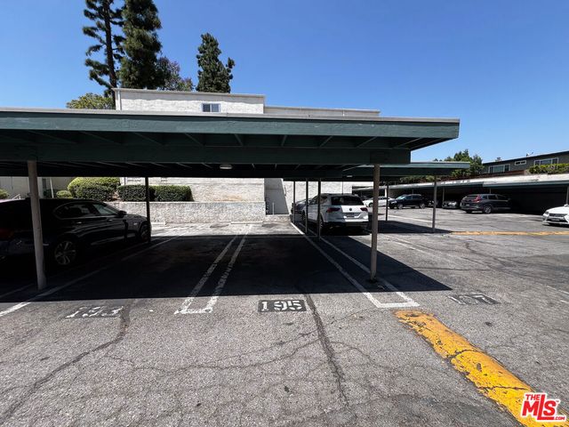 5700 Etiwanda Avenue 257, Tarzana, CA 91356