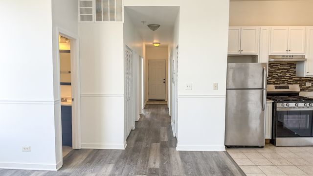 317 S Homan Avenue 3E, Chicago, IL 60624