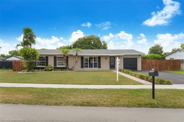 10460 SW 123rd Court, Miami, FL 33186