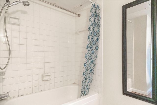 6200 Ranchester Drive 150, Houston, TX 77036