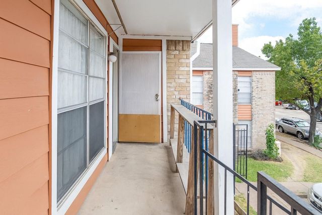 6200 Ranchester Drive 150, Houston, TX 77036