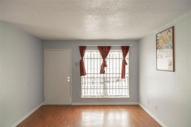 6200 Ranchester Drive 150, Houston, TX 77036