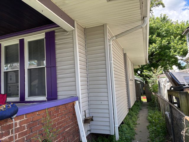 40 S Chester Avenue, Indianapolis, IN 46201
