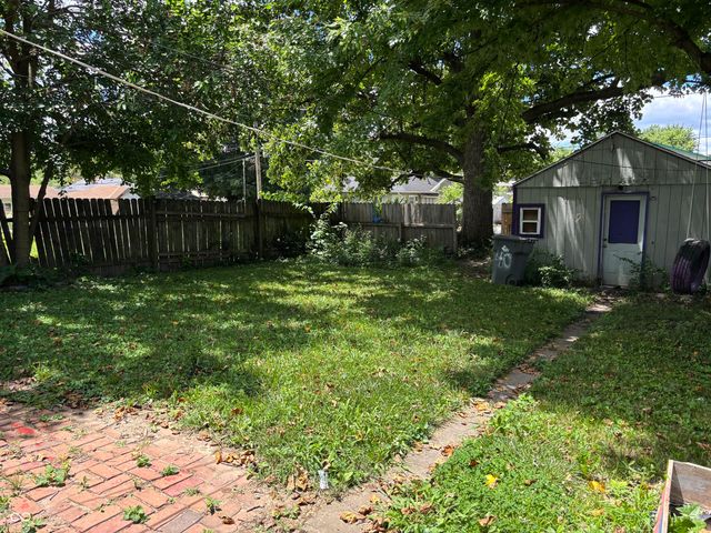 40 S Chester Avenue, Indianapolis, IN 46201