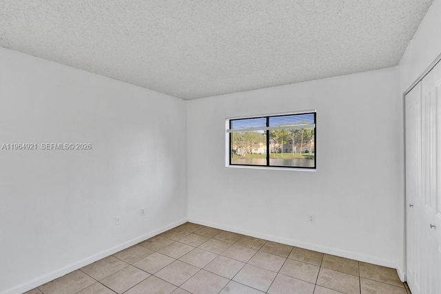 351 Palm Way 108, Pembroke Pines, FL 33025