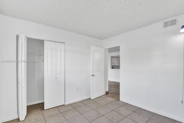 351 Palm Way 108, Pembroke Pines, FL 33025
