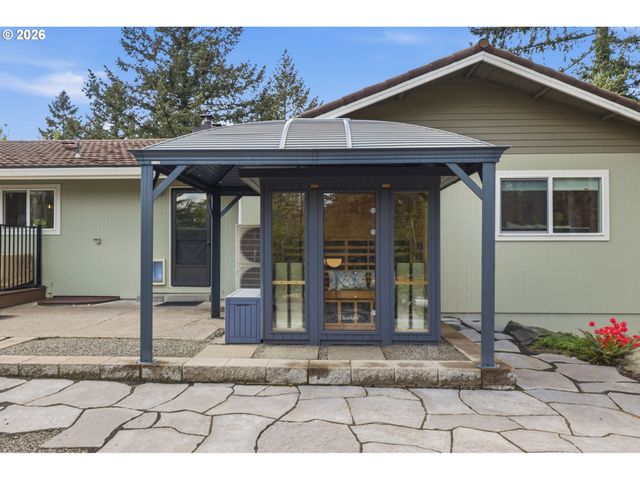 4011 Se CROWN Rd, Camas, WA 98607