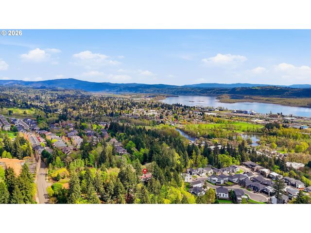 4011 Se CROWN Rd, Camas, WA 98607