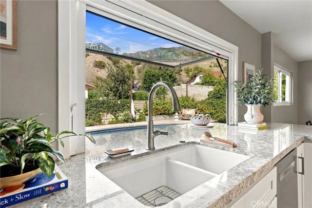 3133 Highland View, Burbank, CA 91504