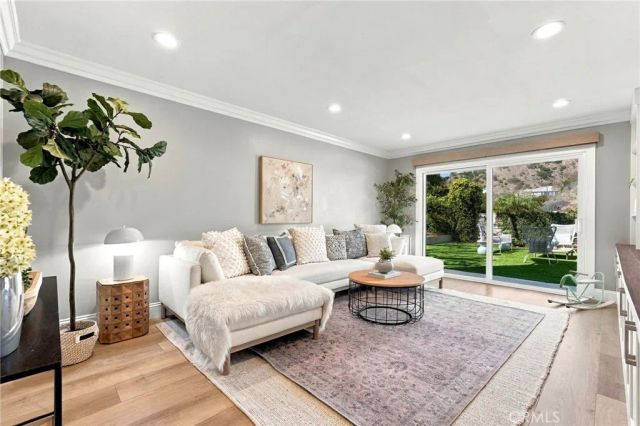 3133 Highland View, Burbank, CA 91504