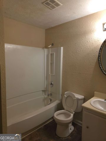 2051 Harrison Ridge Court, Lawrenceville, GA 30044