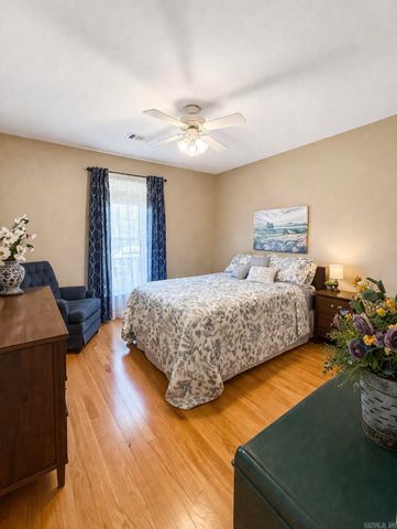 2309 Audley Bolton Drive, Searcy, AR 72143