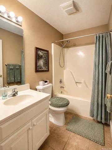 2309 Audley Bolton Drive, Searcy, AR 72143