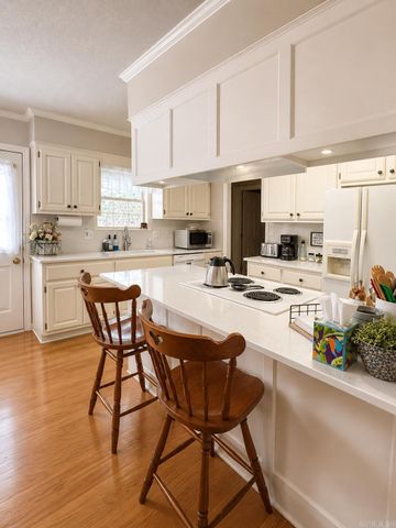 2309 Audley Bolton Drive, Searcy, AR 72143
