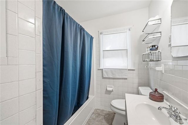6930 Eby Avenue, Merriam, KS 66204