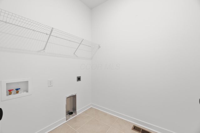 3062 Apple Valley Drive, Howard, OH 43028
