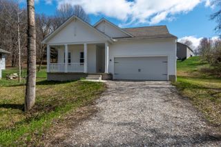 3062 Apple Valley Drive, Howard, OH 43028