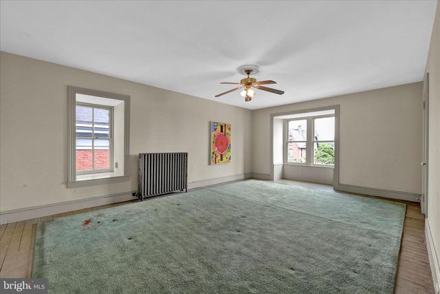 419 CHESTNUT ST, Columbia, PA 17512