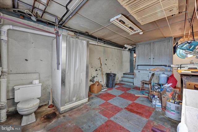 419 CHESTNUT ST, Columbia, PA 17512