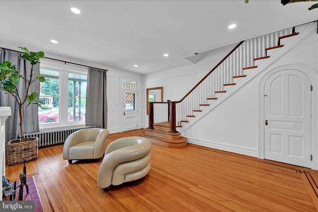 419 CHESTNUT ST, Columbia, PA 17512
