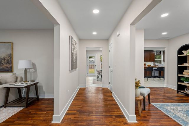 1435 S Fairway Avenue, Springfield, MO 65804