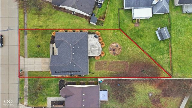 122 Winfield Park Court, Greenfield, IN 46140