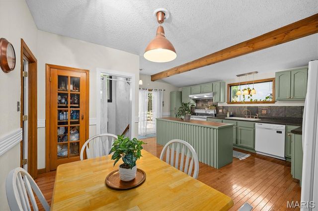 1809 Clawson Street, Alton, IL 62002