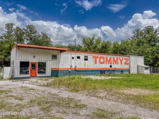110 STATE ROAD 207, East Palatka, FL 32131