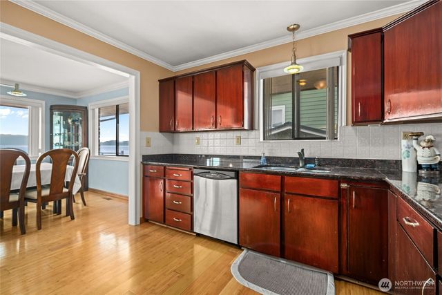 3962 Saltspring Drive, Ferndale, WA 98248