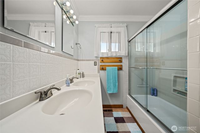 3962 Saltspring Drive, Ferndale, WA 98248