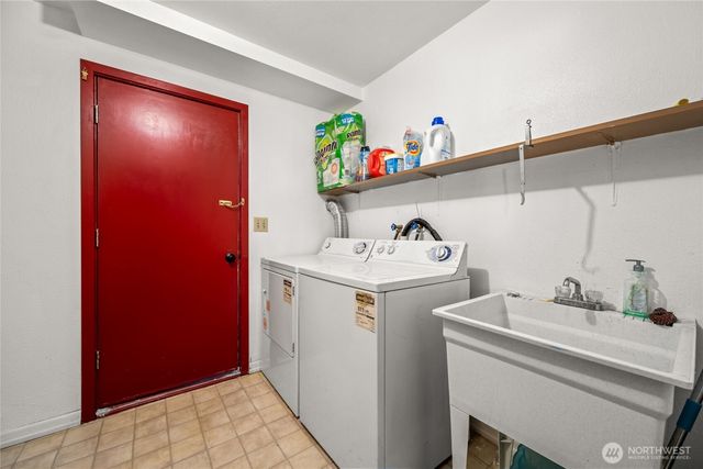3962 Saltspring Drive, Ferndale, WA 98248
