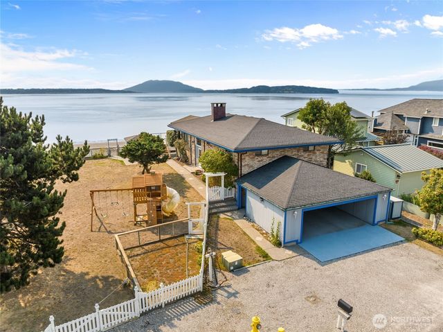 3962 Saltspring Drive, Ferndale, WA 98248