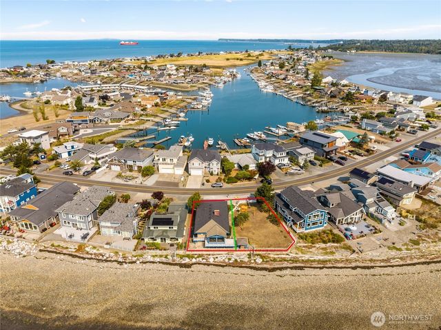 3962 Saltspring Drive, Ferndale, WA 98248